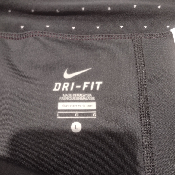 Nike Tennis Skorts - Picture 9 of 9